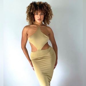 Women maxi backless green dress